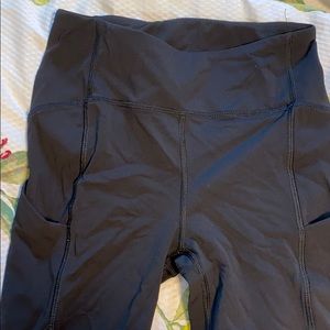 Lululemon legging with pockets